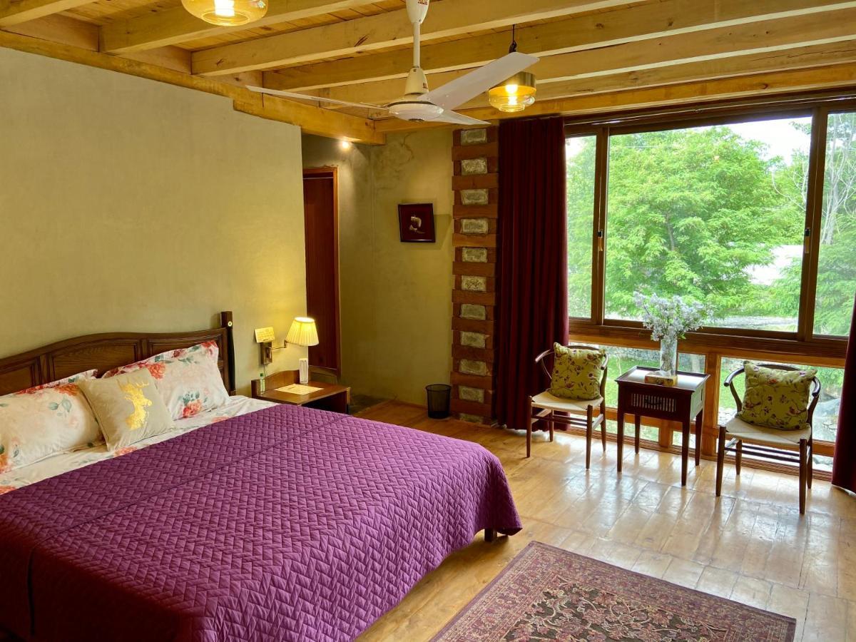 Riverdale Resort Gilgit Buitenkant foto