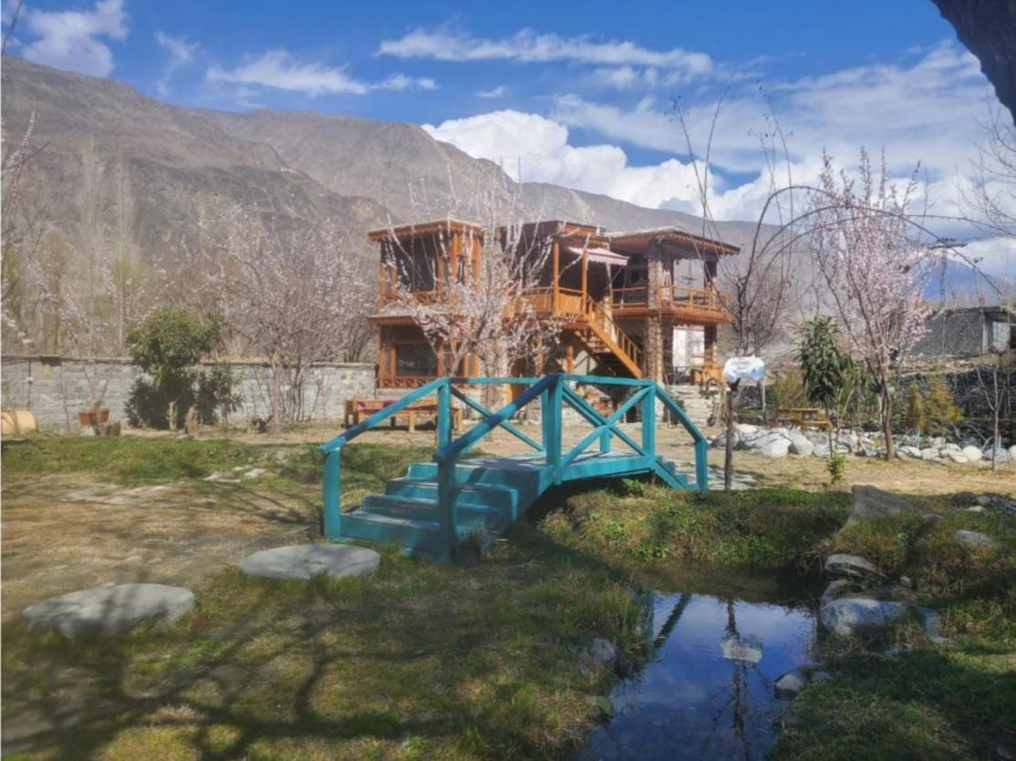 Riverdale Resort Gilgit Buitenkant foto