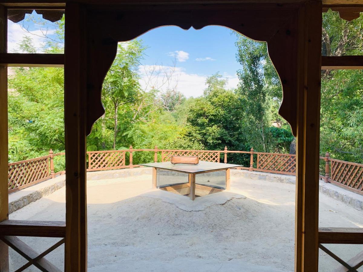 Riverdale Resort Gilgit Buitenkant foto